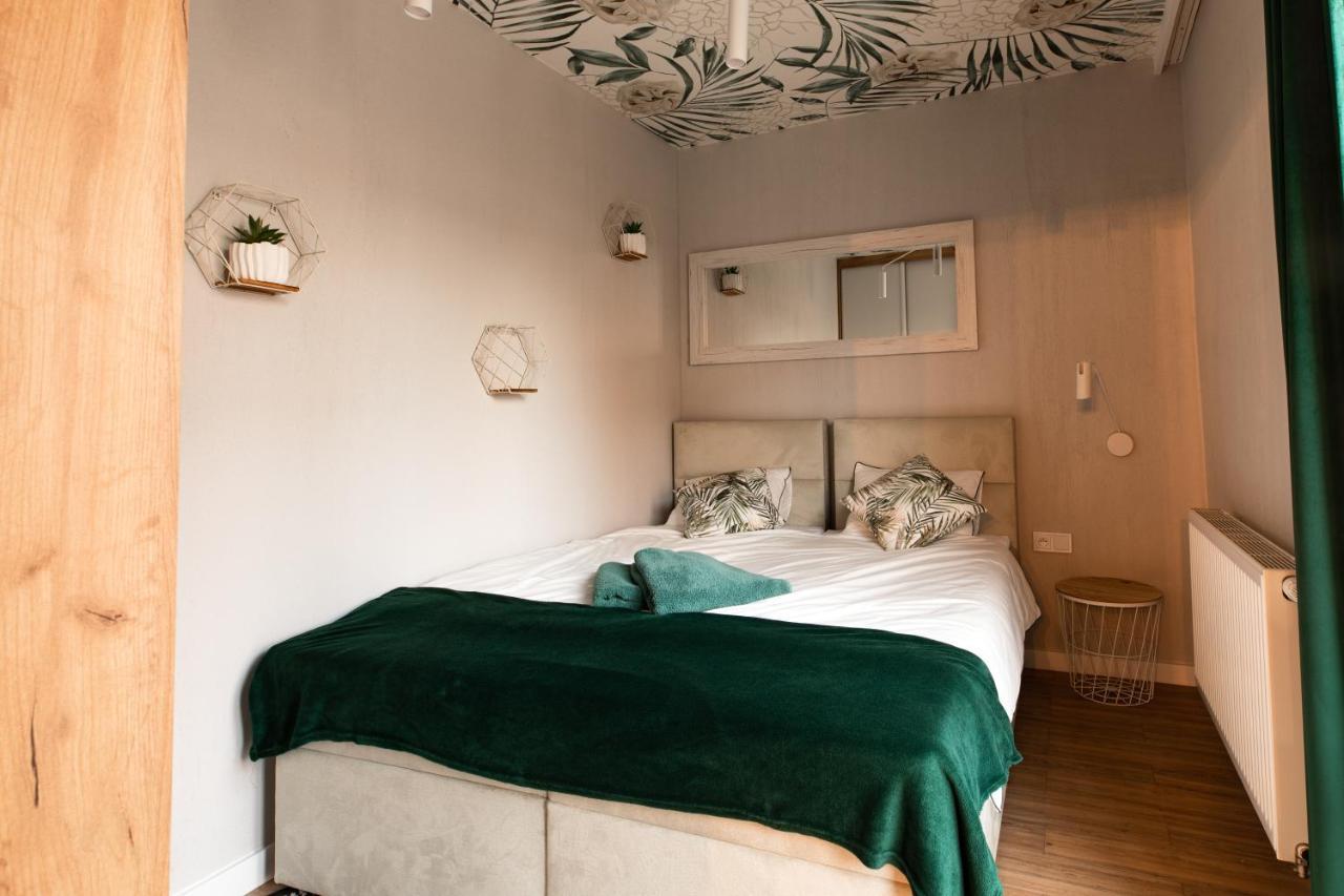 Stylowe Apartamenty Plewiska Экстерьер фото